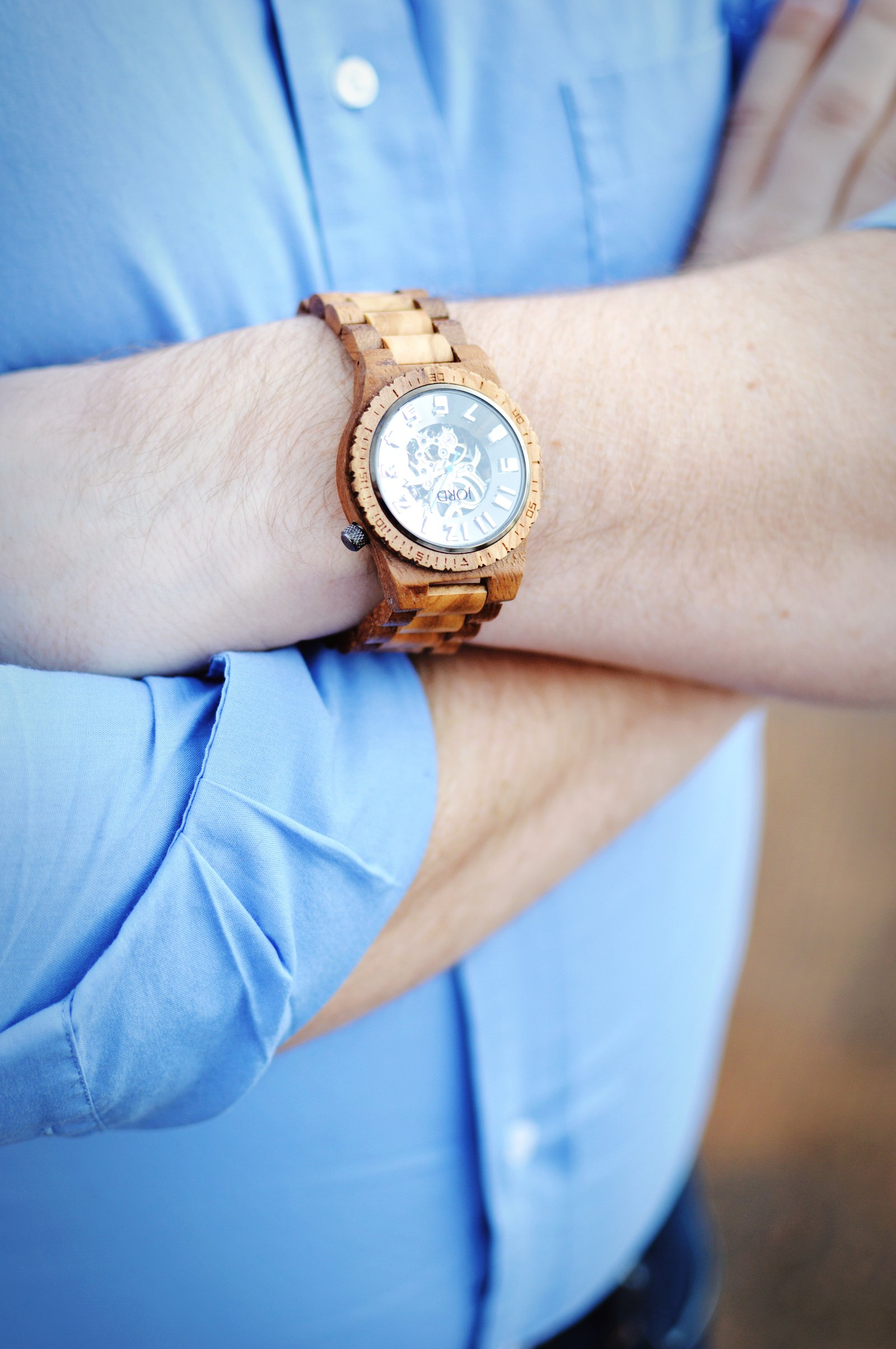 Opening up about why we haven't had kids yet and the 5 goals we've set for 2017 as a married couple! Wearing physical reminders of our big goal to spend more time together unplugged is one of our goals, and that's why I'm grateful JORD sent us beautiful watches to wear // Hey There, Chelsie