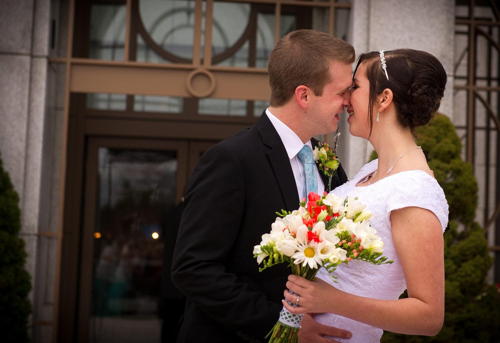 Insights into 4 Years of Marriage - relationship advice and things to learn when married // Hey There, Chelsie - Jen Perks Photography