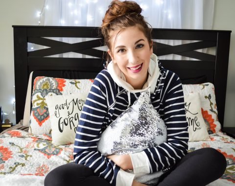 Simple Addiction Double Hoodie styled by Chelsie from Hey There, Chelsie, a Utah Style Blog