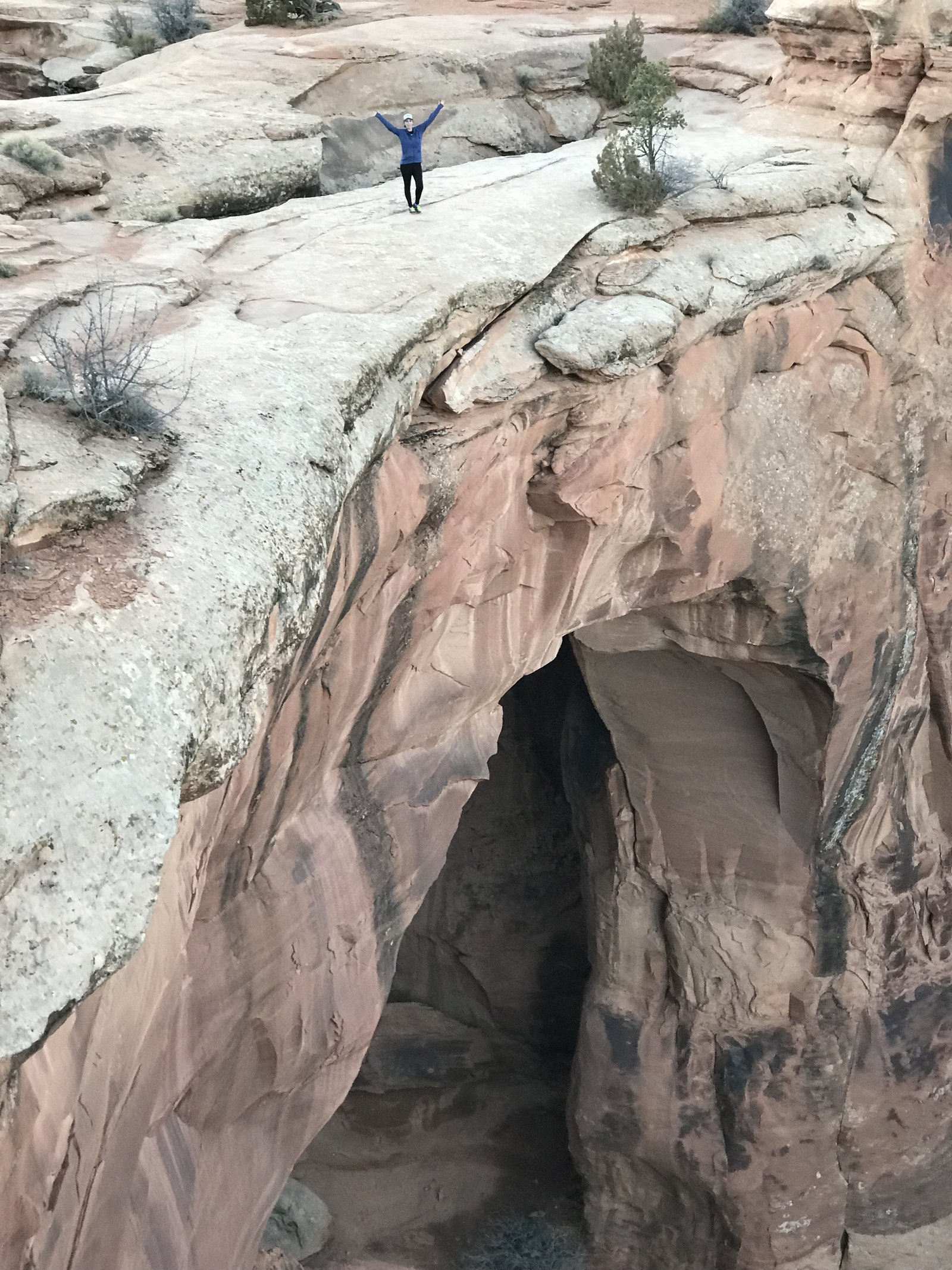 Gemini Bridges Jeep Trail Guide in Moab, UT // Hey There, Chelsie - a utah based life and style blog 