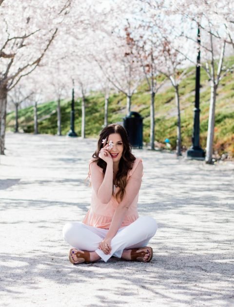 Modest Spring Outfit featuring Loft Peach Peplum with Eyelet detail and white jeans. White jean outfit idea for spring - hotter shoes sandal // Hey There, Chelsie