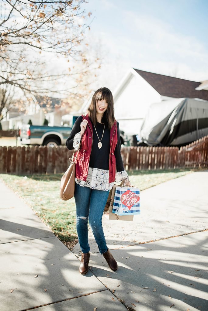 Black Friday Shopping Outfit Idea, featuring a top and vest from My Sister's Closet Boutique, a modest shop based in Utah! // Hey There, Chelsie