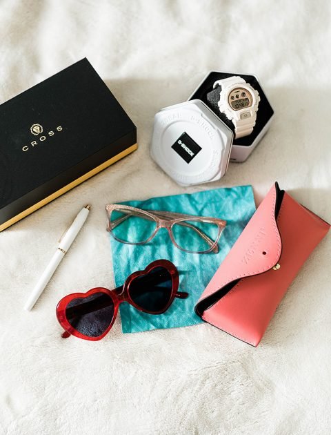 Valentine's Day Gifts for yourself - self-love gift ideas on what to give yourself for this Valentine's Day // Hey There, Chelsie