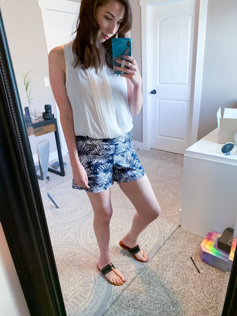 Summer Stitch Fix 2019 - Cruise Edition // This summer Stitch Fix Unboxing and review will show you what summer pieces I got for my cruise and which pieces I Kept // Hey There, Chelsie 