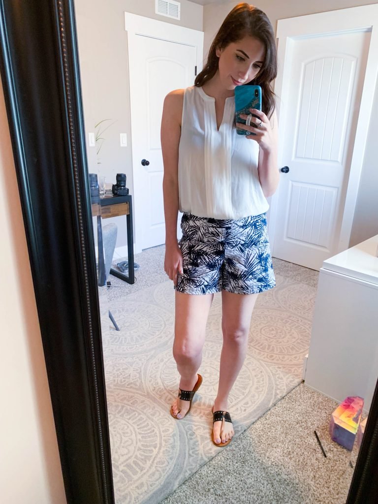 Summer Stitch Fix 2019 - Cruise Edition // This summer Stitch Fix Unboxing and review will show you what summer pieces I got for my cruise and which pieces I Kept // Hey There, Chelsie 