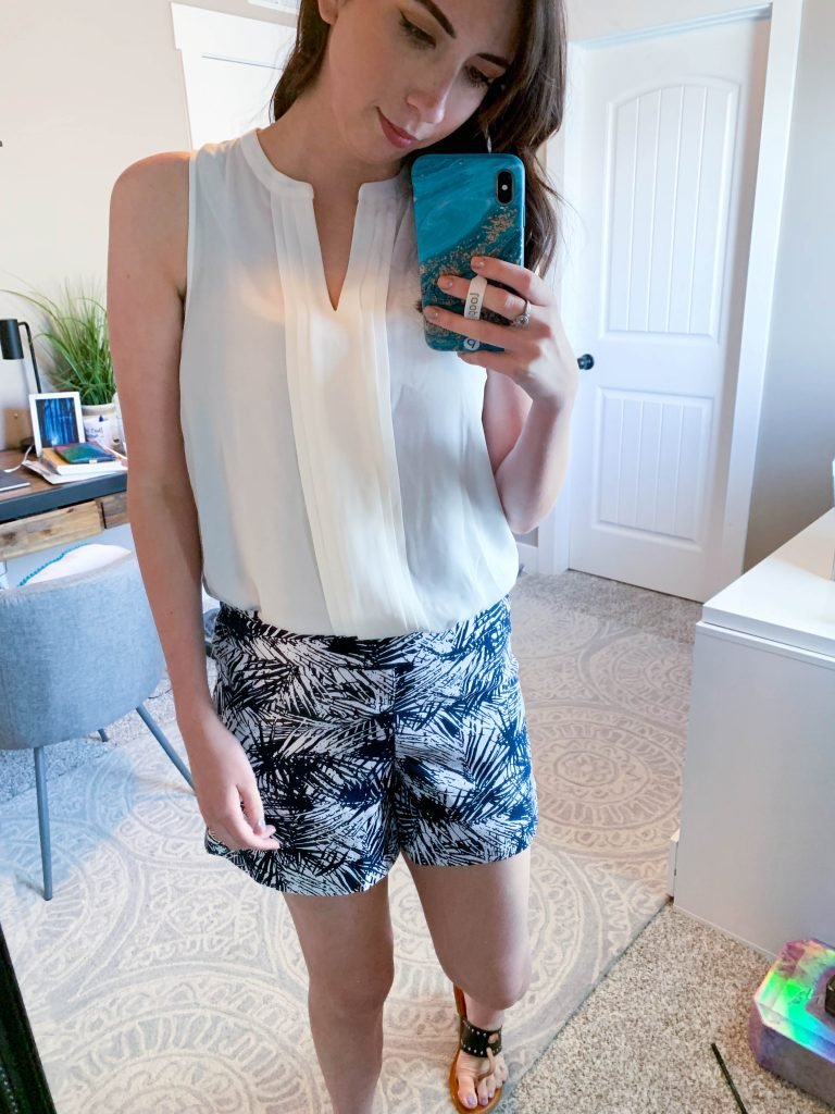 Summer Stitch Fix 2019 - Cruise Edition // This summer Stitch Fix Unboxing and review will show you what summer pieces I got for my cruise and which pieces I Kept // Hey There, Chelsie 