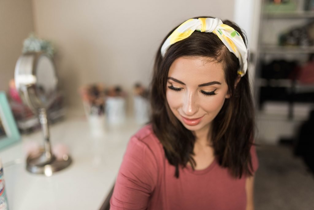 Silk Lemon Print Hair scarf - the perfect hair accessory for summer! Click here for my must-have summer favorites from Amazon // Hey There, Chelsie