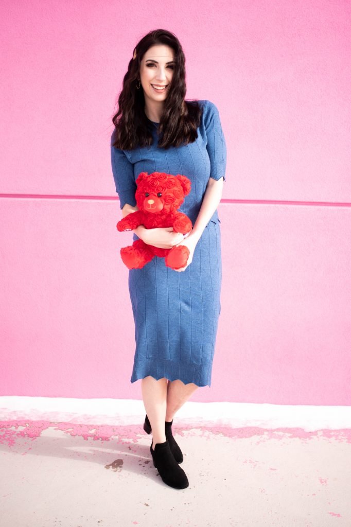 Build-A-Bear exclusive Rose Bear: the perfect gift for Galentine's Day! #ad #GalPalGift #CelBEARate #buildabear