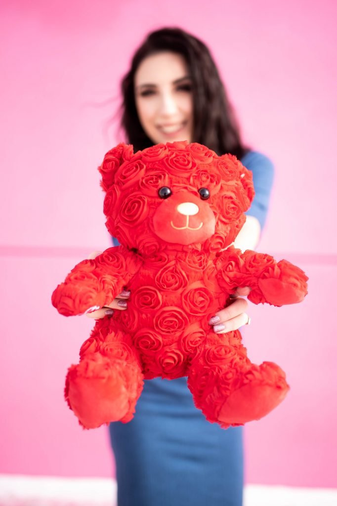 Build-A-Bear exclusive Rose Bear: the perfect gift for Galentine's Day! #ad #GalPalGift #CelBEARate #buildabear